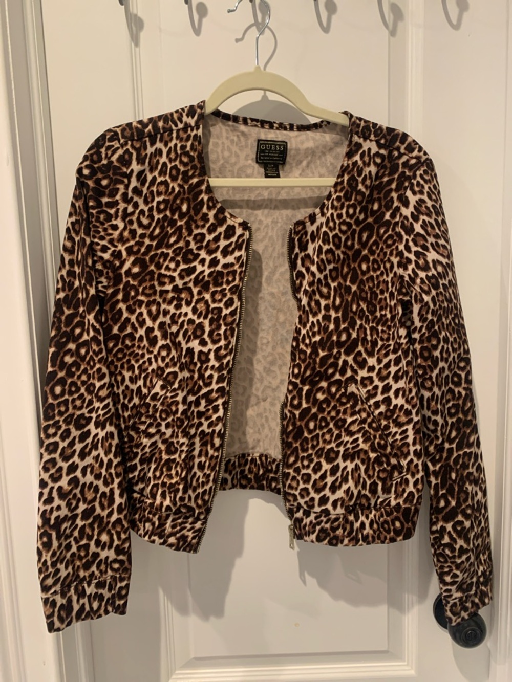 Cropped GUESS Leopard Print Bomber Jacket